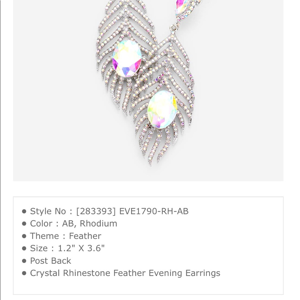 Crystal Leaf Earring - Picture 4 of 9
